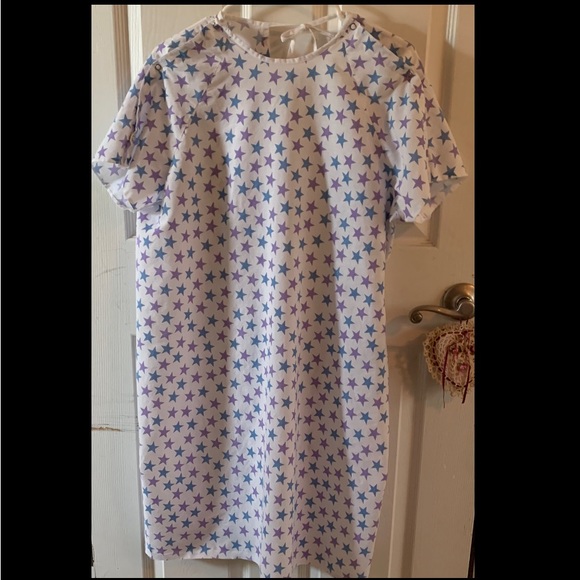Shirts & Tops Cute Young Girls Hospital Gown